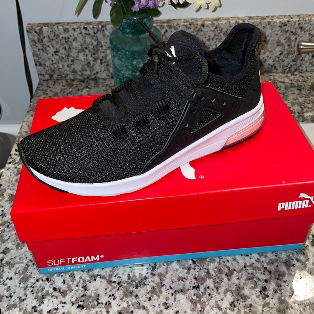 Brand new in box pumas